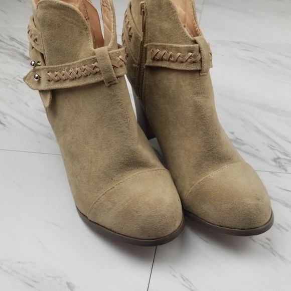 Chase + Chloe Tan Booties - Picture 8 of 9